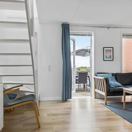 No 195 アパート *